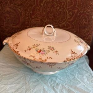 Vintage Crown Ivory China Lidded Vegetable Footed Bowl Made In Occupied Japan